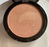 Illuminating Pressed Powder